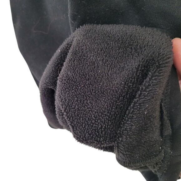 2/$20 Y2K Black With 3D Red Winter Hat Fleece Top Blouse Size: Large - Picture 8 of 8